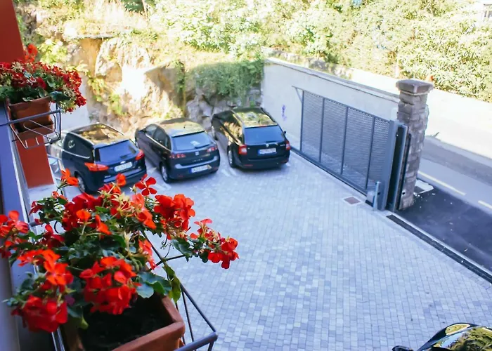 Valle Dei Mulini - *